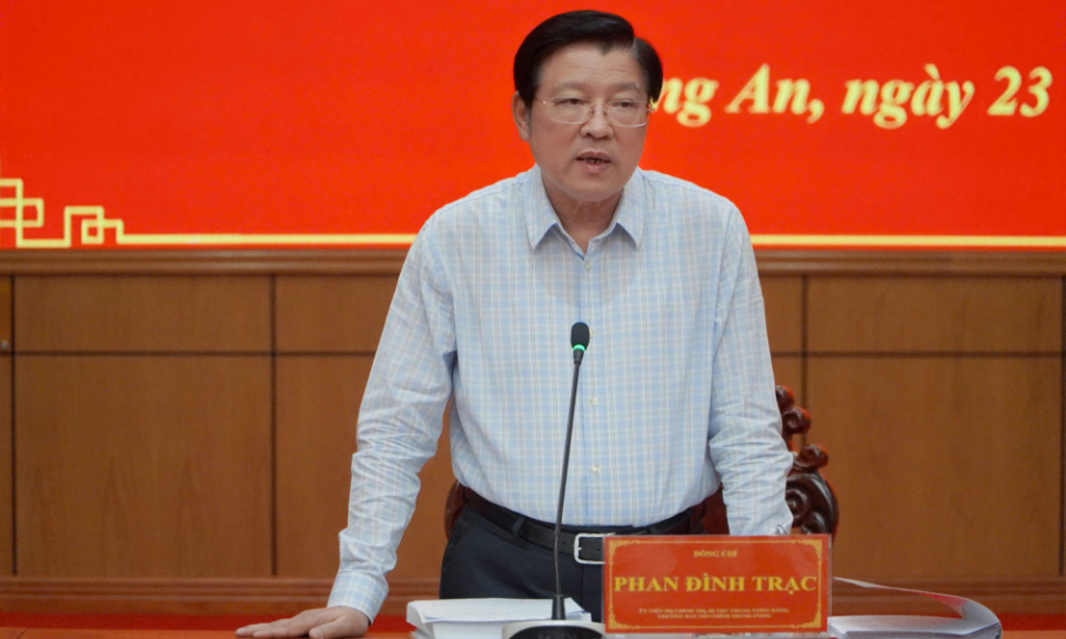 Long An - Tây Ninh: Sắp xếp nhân sự phải vì hiệu quả chung, tránh tư duy cục bộ 