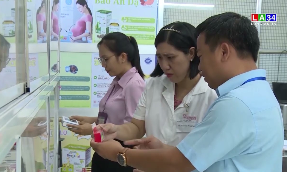 Siết chặt quản lý dược, ngăn chặn thuốc giả tràn lan 