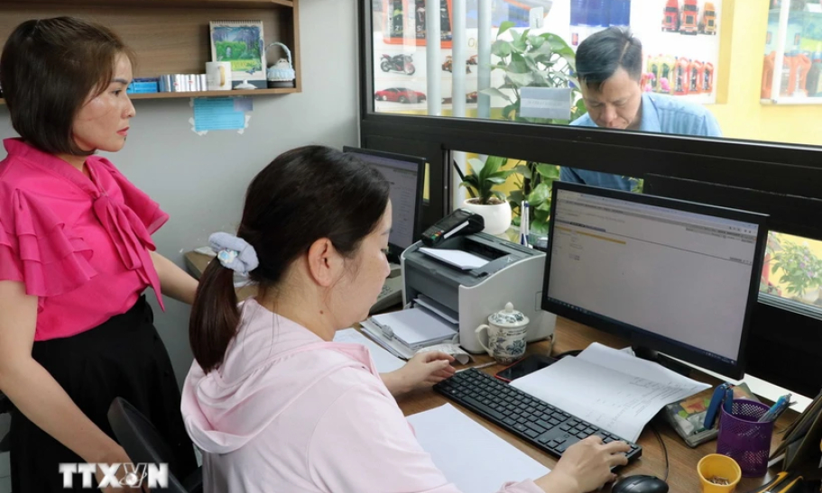 Hộ kinh doanh có doanh thu từ 1 tỷ đồng mỗi năm bắt buộc dùng hóa đơn điện tử