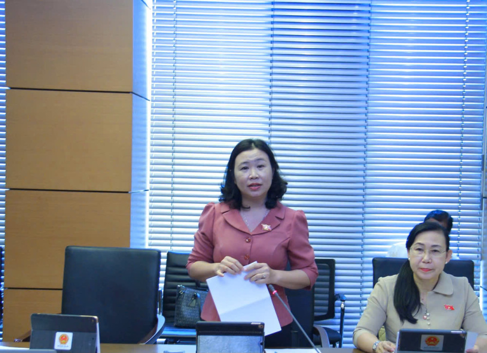 Phó Trưởng đoàn chuyên trách Đoàn đại biểu Quốc hội tỉnh Long An - Lê Thị Song An đồng thuận cao với chủ trương đầu tư xây dựng đường Vành đai 4 TP.HCM