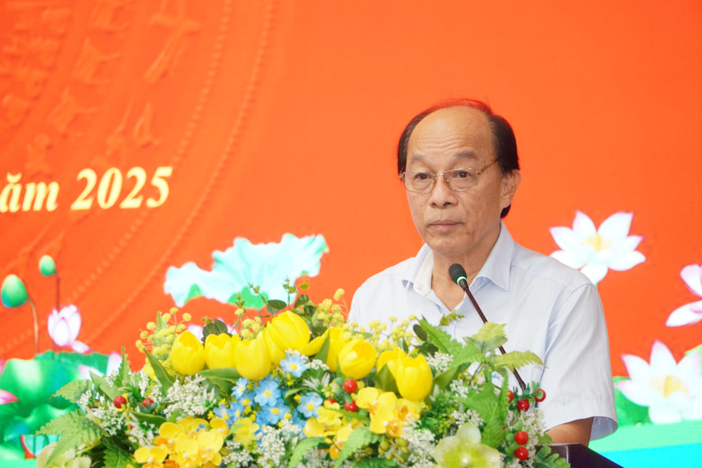 Ủy viên Ban Thường vụ Tỉnh ủy, Trưởng ban Tổ chức Tỉnh ủy Long An – Lê Thanh Nghiêm thông qua Tờ trình Đề án