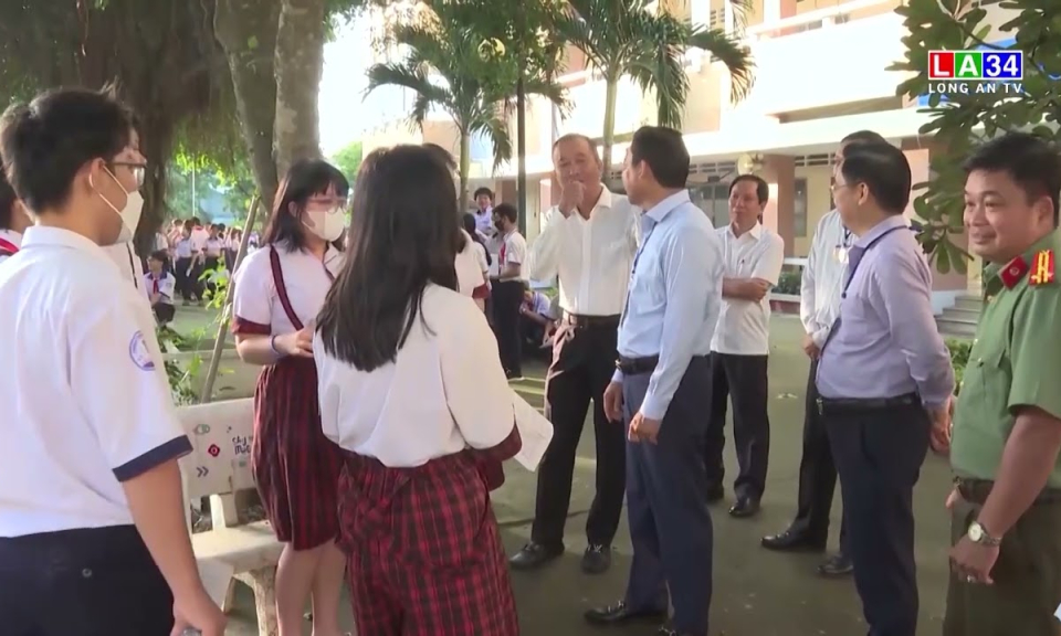 Lãnh đạo tỉnh kiểm tra công tác tổ chức thi tuyển sinh lớp 10