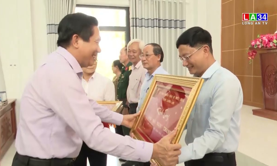 Đức Huệ tổng kết hoạt động của ủy viên UBND huyện nhiệm kỳ 2021 -2026