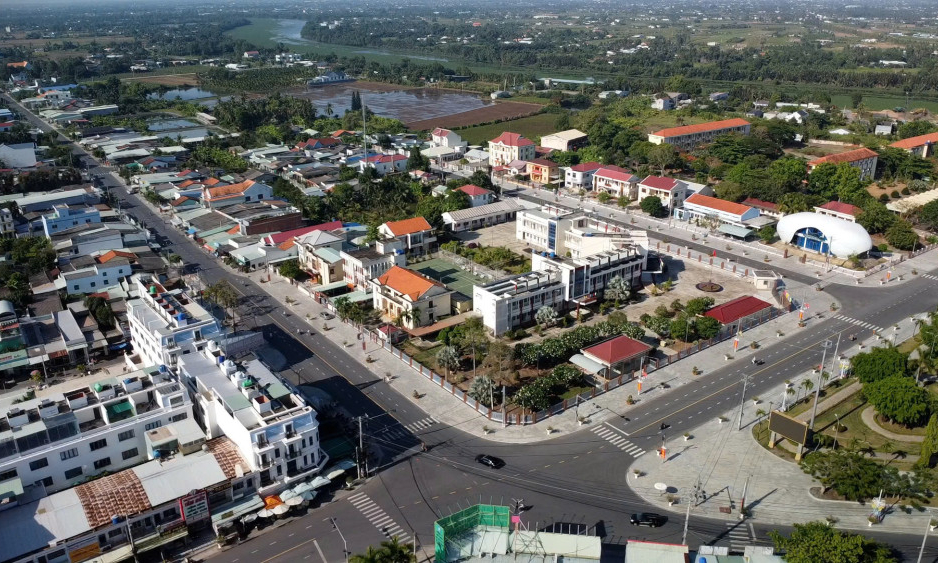 Huyện Tân Trụ được Thủ tướng Chính phủ công nhận đạt chuẩn nông thôn mới nâng cao