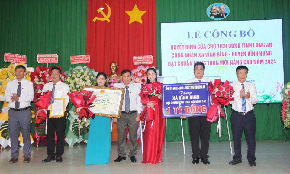 Long An có thêm 2 huyện đạt chuẩn nông thôn mới