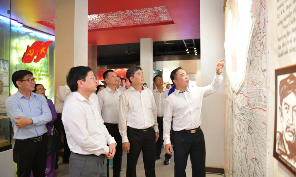 Bí thư Tỉnh ủy – Nguyễn Văn Quyết dự hoạt động về nguồn kỷ niệm 100 năm Ngày Báo chí cách mạng Việt Nam