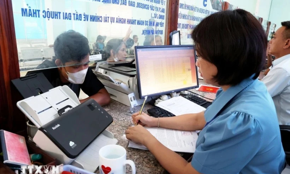 Quy định mới về tinh giản biên chế có hiệu lực thi hành từ ngày 16/6/2025