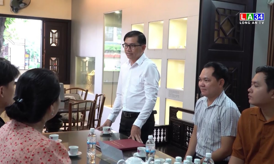 Hội Nhà báo Việt Nam tỉnh thăm, viếng Nhà tưởng niệm Nguyễn An Ninh