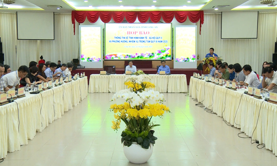 Long An: Họp báo thông tin tình hình phát triển kinh tế - xã hội quí II/2025 