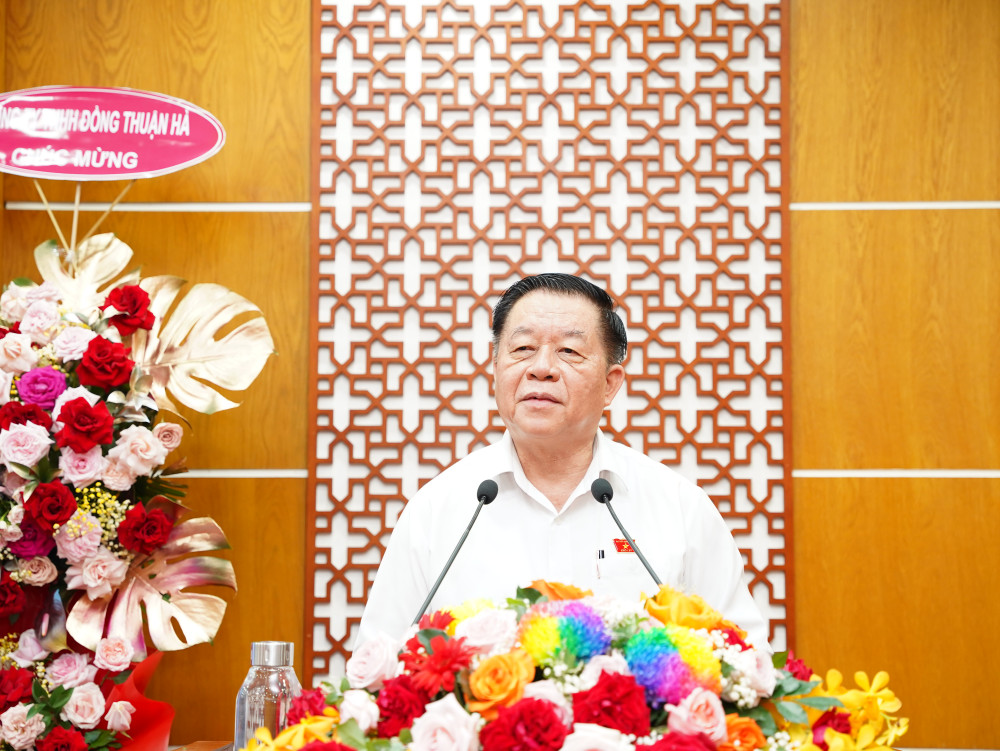 Trưởng ban Tuyên giáo và Dân vận Trung ương - Nguyễn Trọng Nghĩa phát biểu tại chương trình
