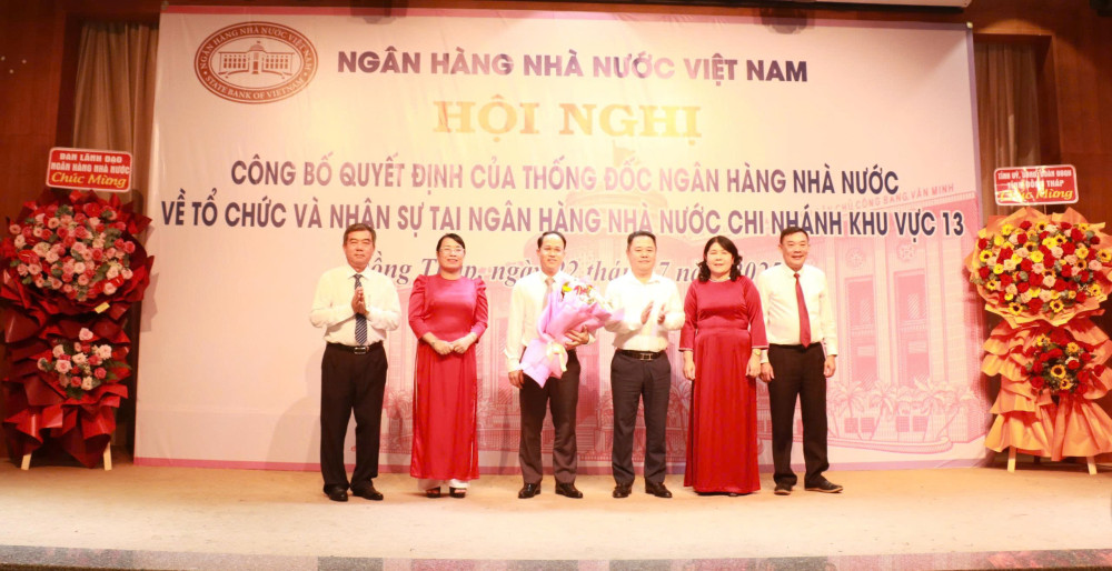 Ban Giám đốc Ngân hàng Nhà nước Chi nhánh khu vực 13 ra mắt