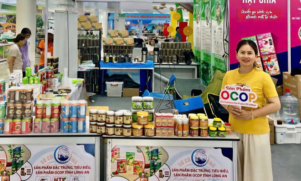 Đẩy mạnh xúc tiến thương mại - nâng tầm sản phẩm địa phương