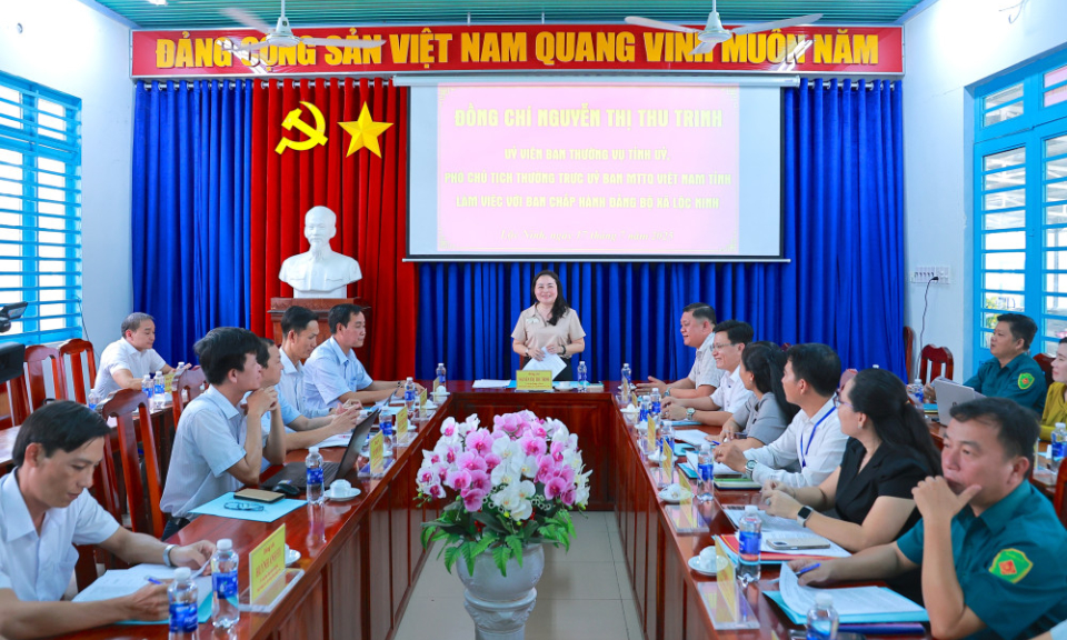Rà soát lại các chỉ tiêu để phát triển kinh tế - xã hội theo mô hình chính quyền mới