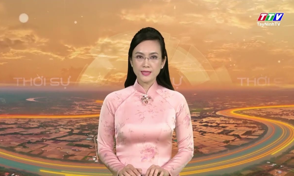 Đồng chí Trương Nhật Quang kiểm tra xã Long Chữ