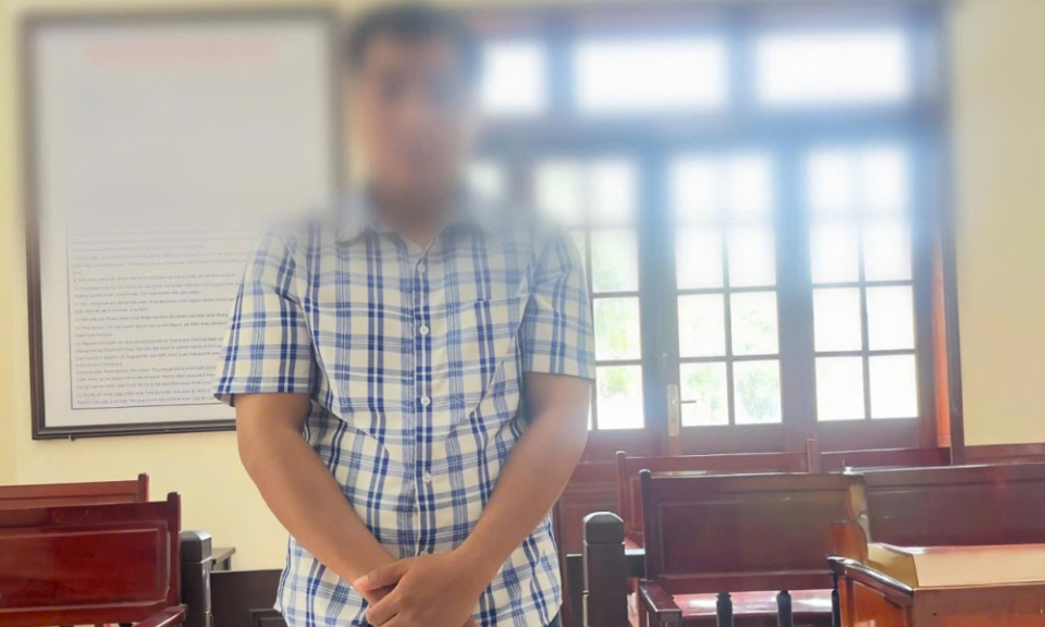 Trộm xe máy đi cầm cố rồi tự thú