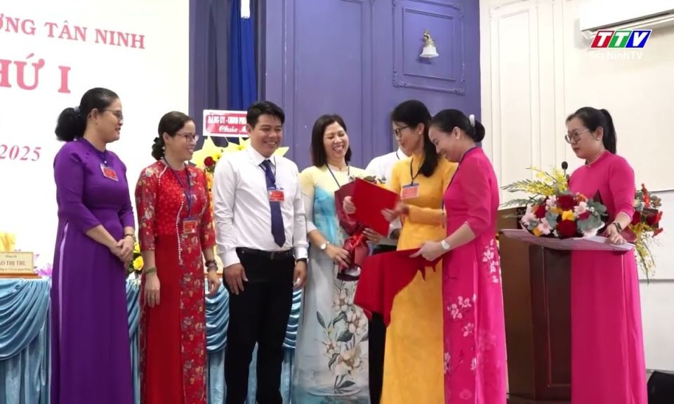 Đảng bộ các cơ quan Đảng phường Tân Ninh Đại hội lần thứ I