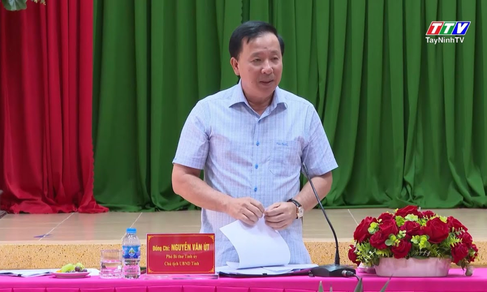 Chủ tịch UBND tỉnh Nguyễn Văn Út làm việc với xã Lương Hòa