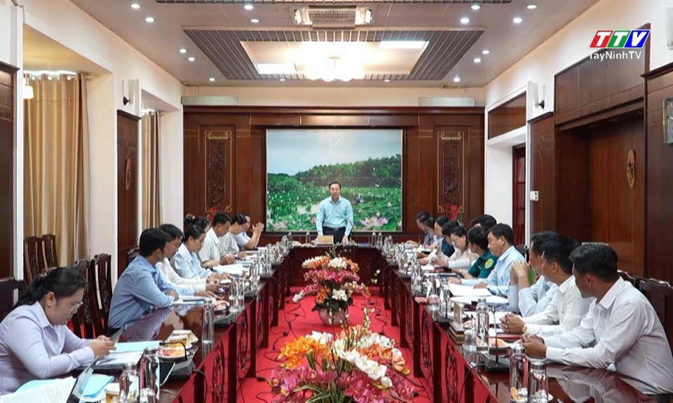 Lãnh đạo tỉnh thông qua dự thảo văn kiện đại hội các xã