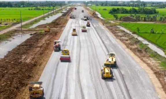 Nhiều chủ đầu tư giải ngân vốn đầu tư công đạt tỷ lệ cao