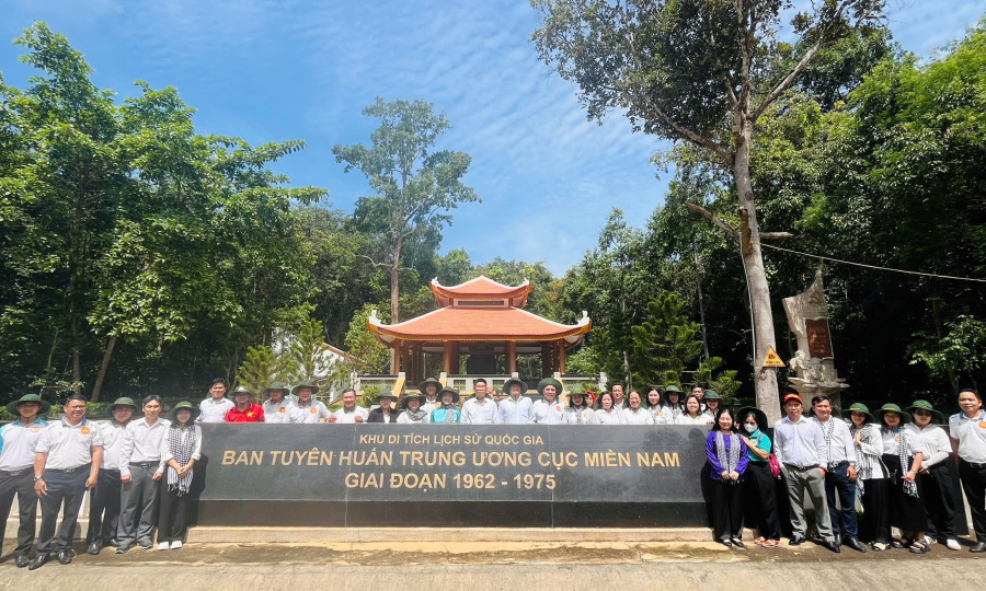 95 năm - Chặng đường vẻ vang và tự hào công tác tuyên giáo của Đảng