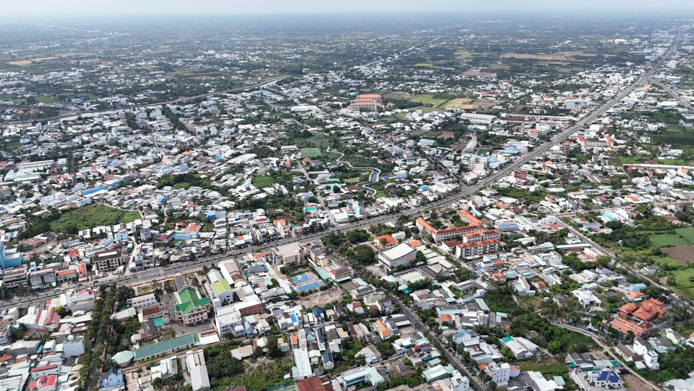 Đại hội đại biểu Đảng bộ phường Long An - đơn vị được chọn tổ chức đại hội điểm, diễn ra vào ngày 04 và 05/8/2025 tại Hội trường Thống Nhất, UBND tỉnh Tây Ninh