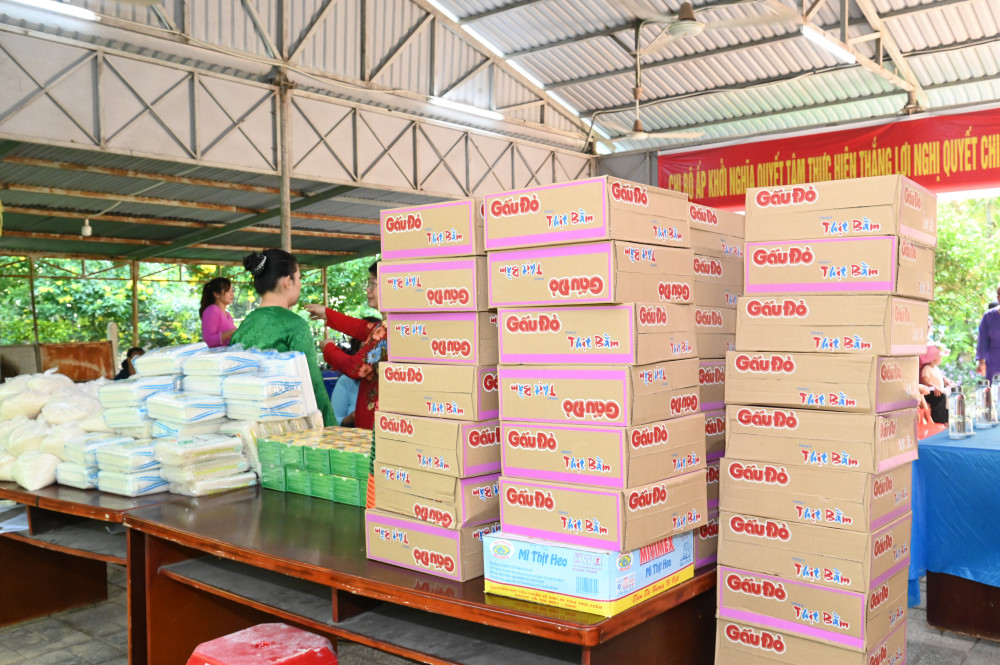 Các quà tặng tại chương trình