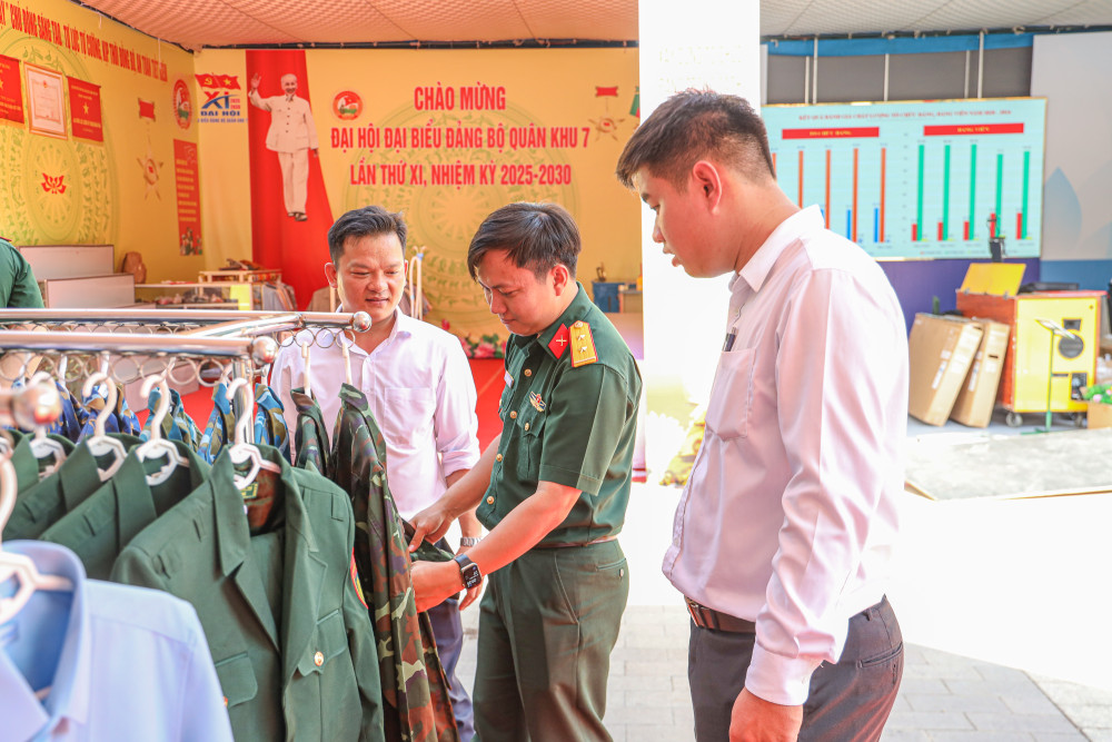 Công tác trưng bày triển lãm chào mừng Đại hội được chuẩn bị chu đáo