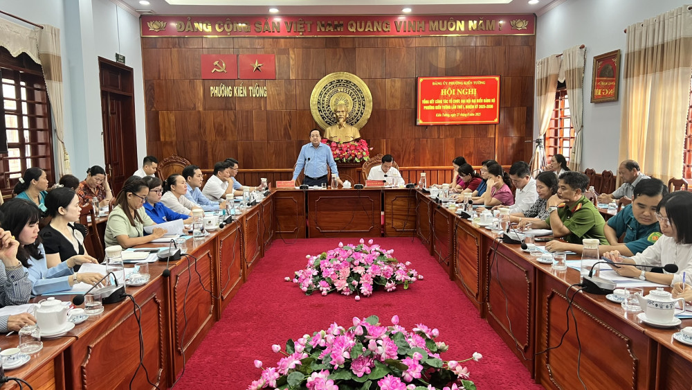 Đại biểu dự hội nghị