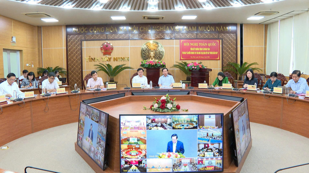 Đại biểu tham dự tại điểm cầu tỉnh Tây Ninh