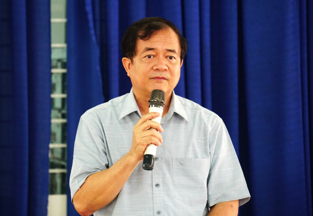 Ủy viên Ban Thường vụ Tỉnh ủy, Phó Chủ tịch UBND tỉnh Nguyễn Hồng Thanh hướng dẫn, tuyên truyền về các trình tự, thủ tục, quy định của pháp luật có liên quan đến nội dung trình bày của công dân