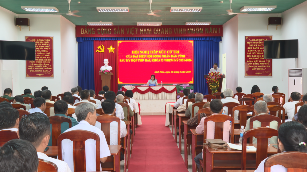 Đại biểu HĐND tỉnh tiếp xúc cử tri sau kỳ họp thứ 2 HĐND tỉnh tại xã Ninh Điền