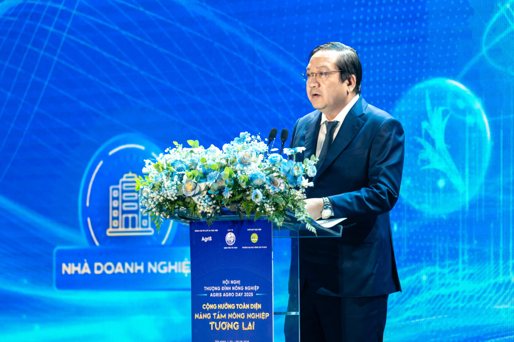Phó Chủ tịch UBND tỉnh Nguyễn Minh Lâm phát biểu tại Hội nghị thượng đỉnh Nông nghiệp AgriS Agro Day 2025