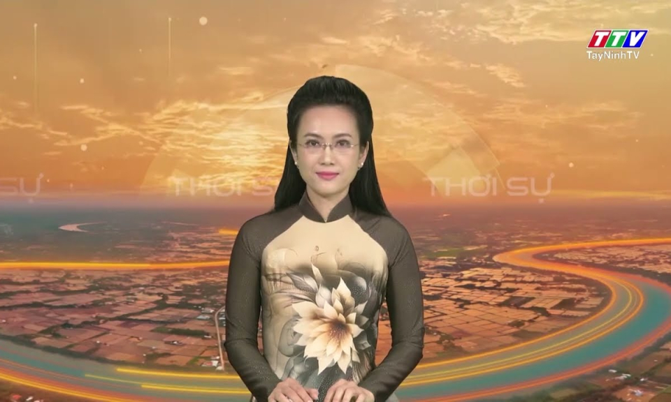 Trao giải BaDen Mountain International Marathon 2025