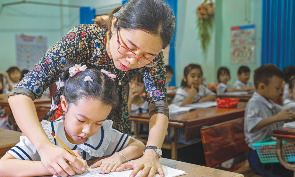 Phát triển giáo dục, kiến tạo tương lai