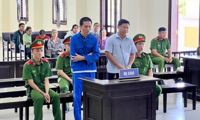 Bác sĩ cấp khống 54 giấy chứng nhận bị phạt 8 năm tù