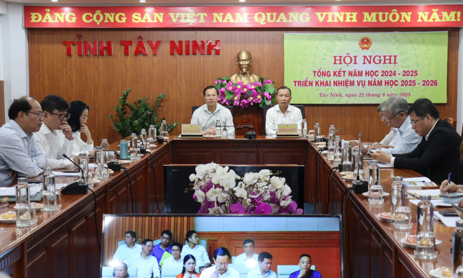 Thủ tướng Chính phủ Phạm Minh Chính: Bảo đảm mọi công dân phải được tiếp cận với giáo dục một cách bình đẳng
