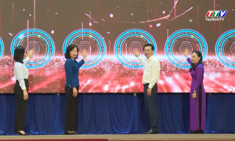 Tây Ninh phát động phong trào “Bình dân học vụ số”