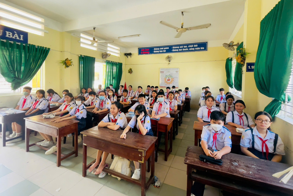 Học sinh Trường THCS Nhựt Tảo (phường Long An) bước vào năm học 2025-2026