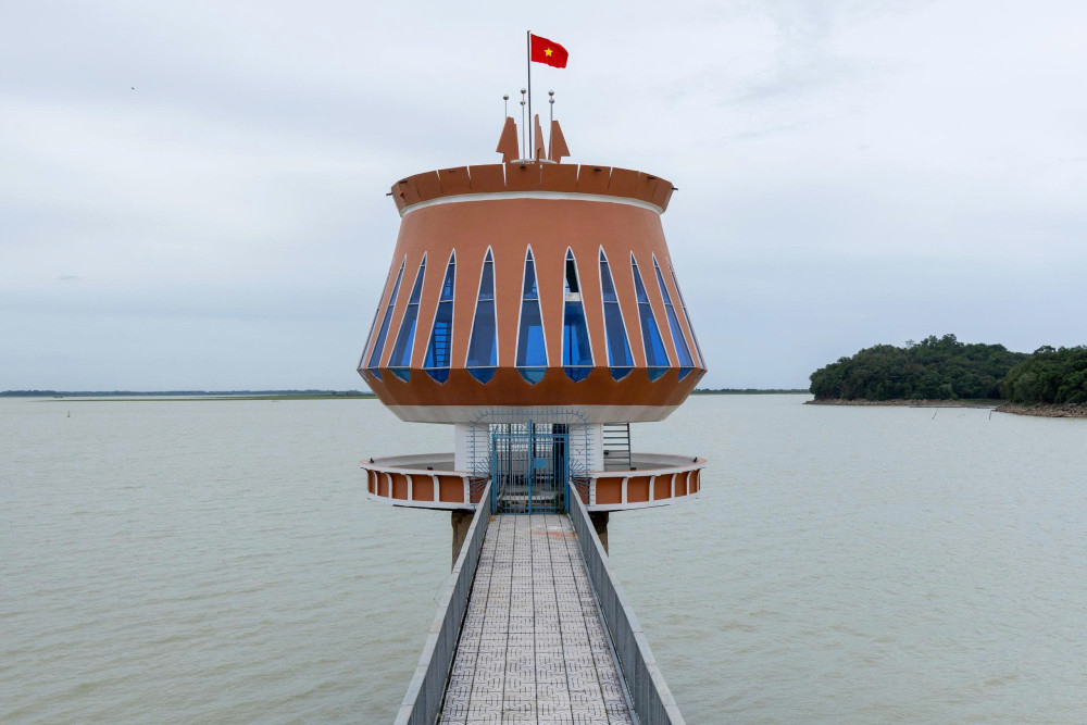 Tính đến 7 giờ ngày 08/9, mực nước hồ Dầu Tiếng đạt cao trình 20,79m
