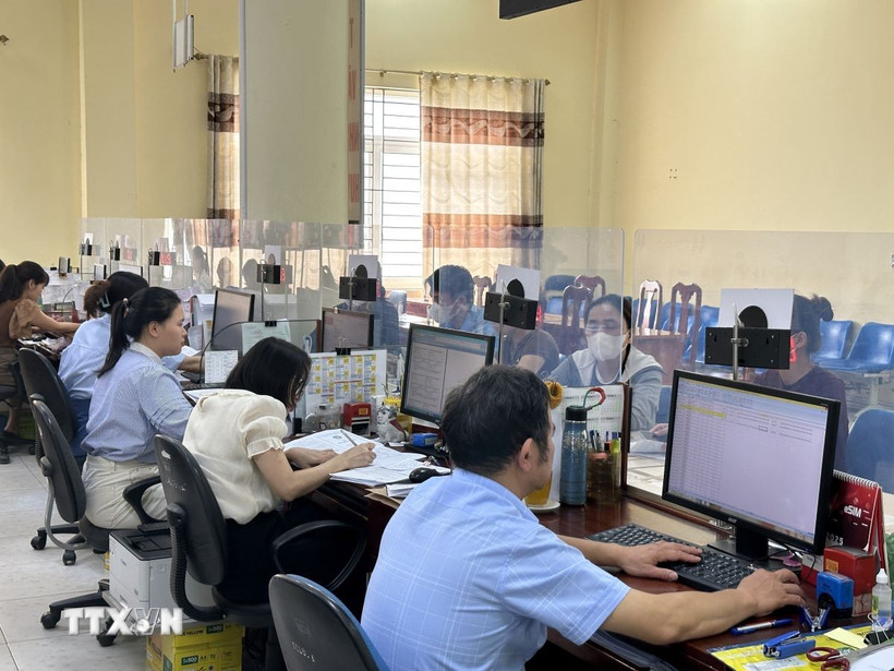 Chính phủ thống nhất thông qua dự án Luật Viên chức (sửa đổi). (Ảnh: Nguyễn Thảo/TTXVN)