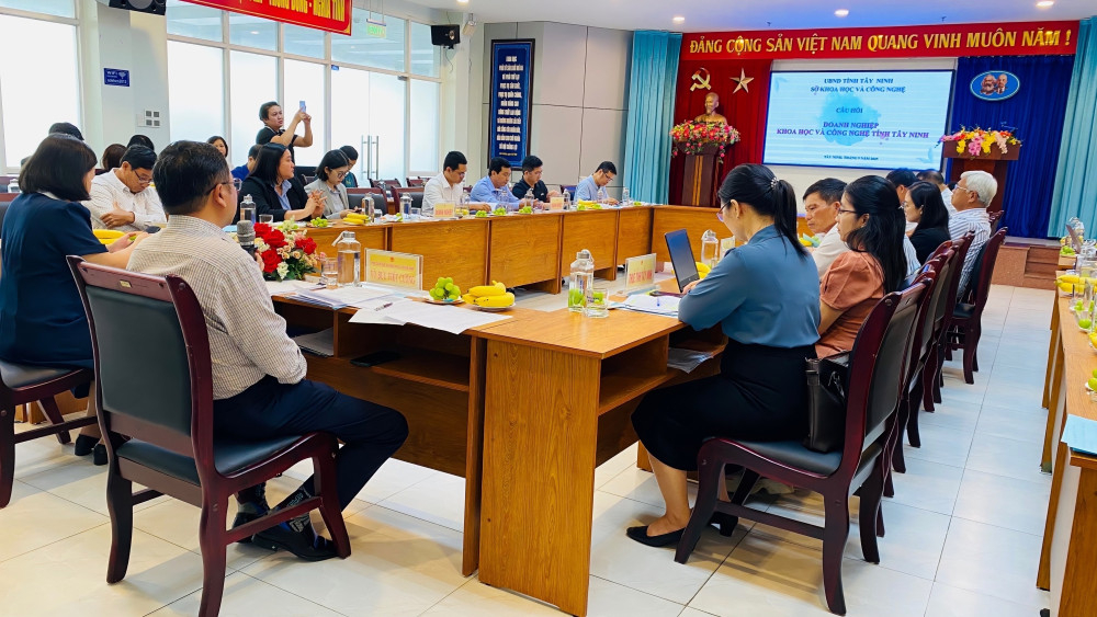 Đại biểu dự hội nghị