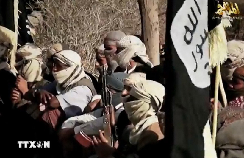 Các tay súng al-Qaeda ở Bán đảo Arab (AQAP) tại một địa điểm bí mật ở Yemen. (Ảnh: AFP/TTXVN)
