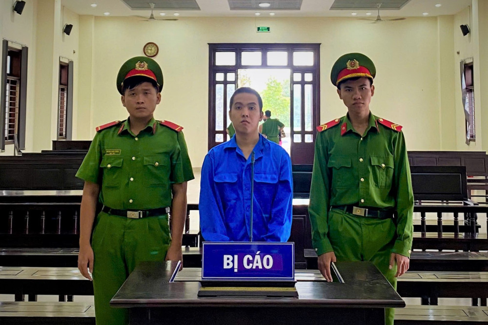 Bị cáo Trần Diệp Phi Hùng tại phiên tòa xét xử