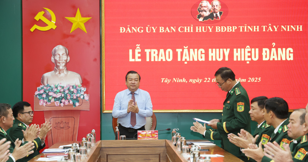 Phó Bí thư Tỉnh ủy Phạm Hùng Thái tham dự buổi lễ