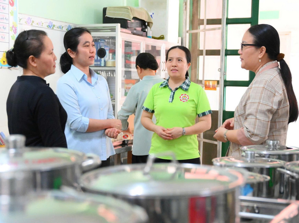 Ngành Y tế tỉnh tổ chức đoàn giám sát, hướng dẫn các trường học thực hiện biện pháp phòng dịch bệnh