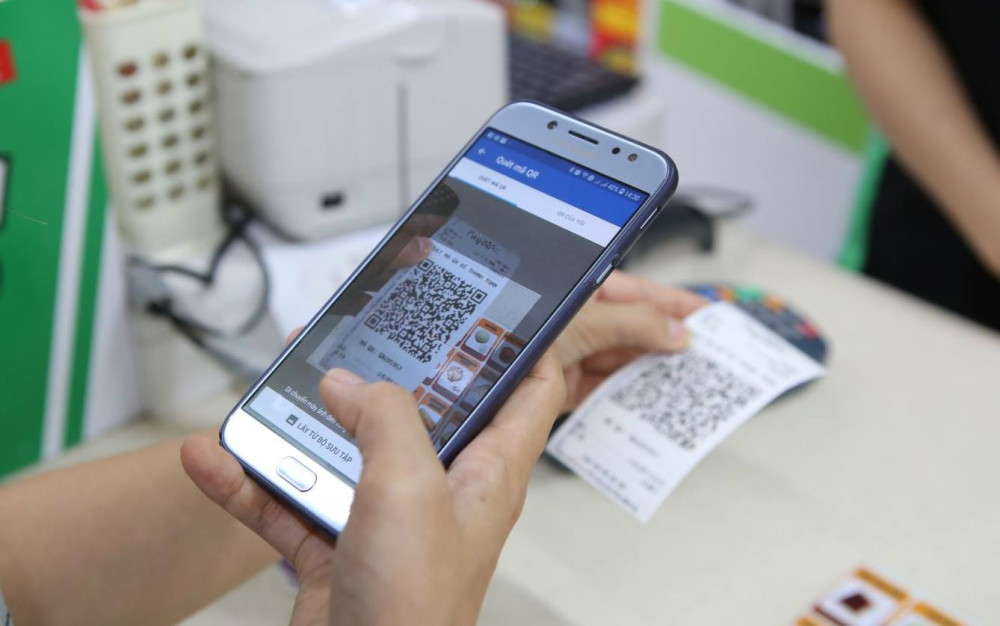 Quét mã QR trong thanh toán