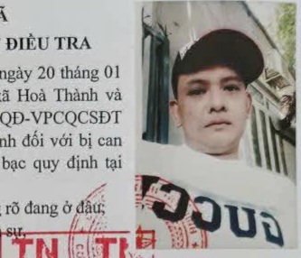 Đối tượng Nguyễn Quang Hưng (Ảnh quyết định truy nã của Công an)
