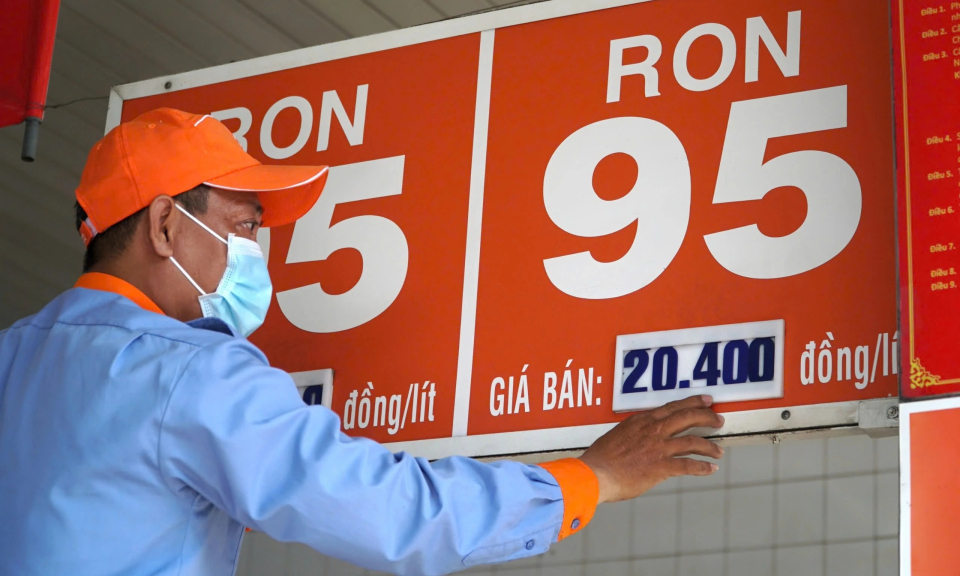 Giá xăng dầu hôm nay 08/9: Bật tăng sau quyết định của OPEC+