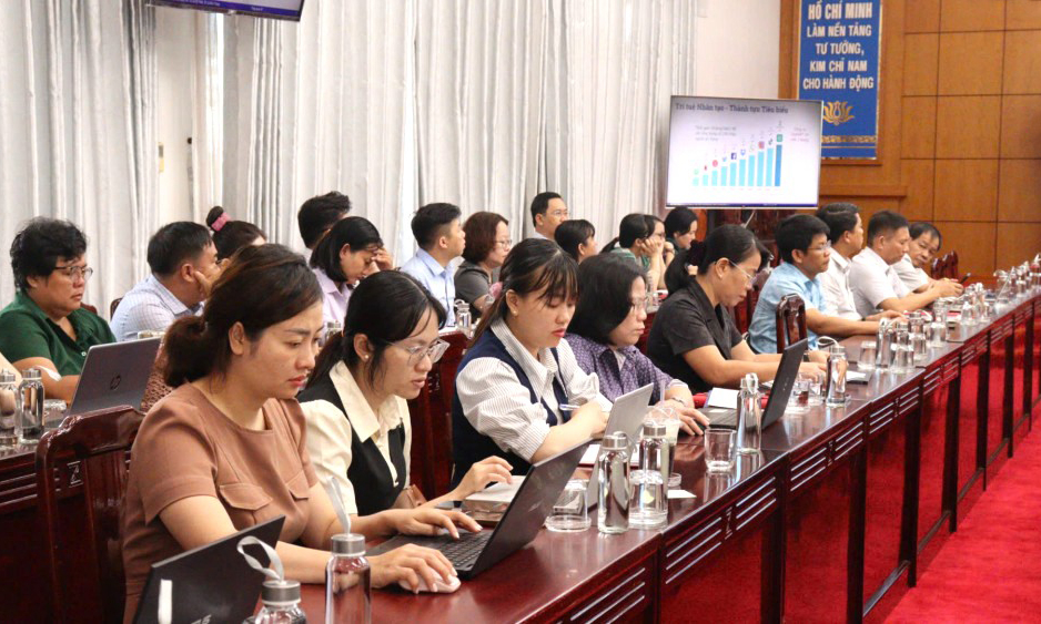 Tập huấn ứng dụng trí tuệ nhân tạo cho cán bộ các cấp ủy và cơ quan Đảng