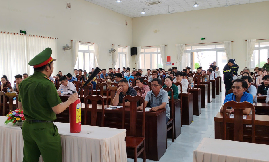 Tân Biên: Tuyên truyền về phòng cháy, chữa cháy và cứu nạn, cứu hộ